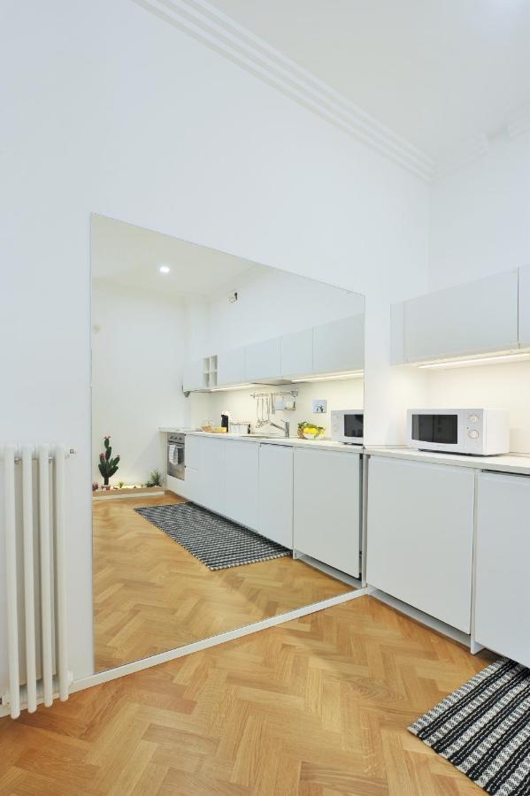 Crispi Modern Flat In The Historic Center Appartamento
