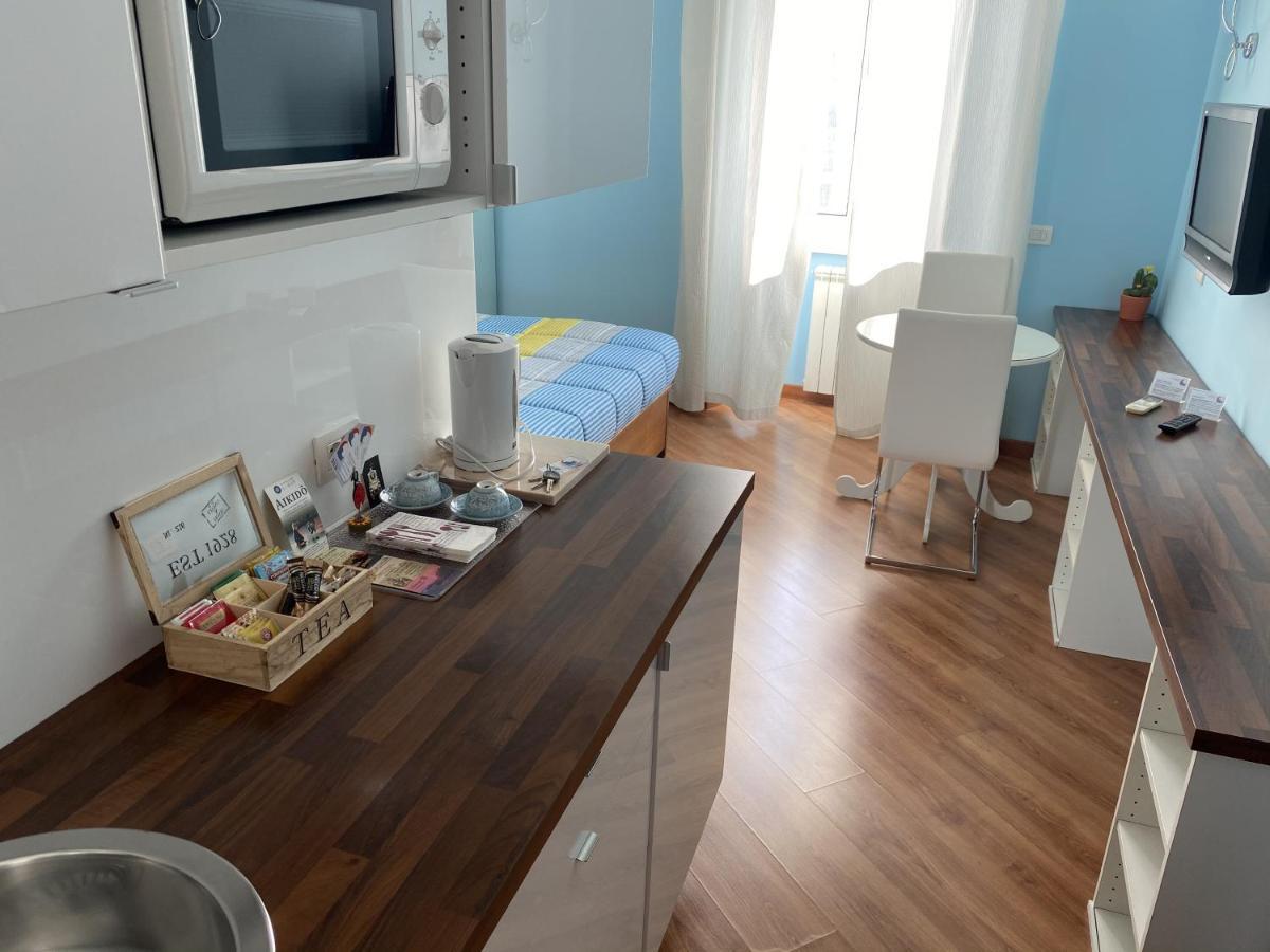 Bed & Breakfast Luna Rossa Rome