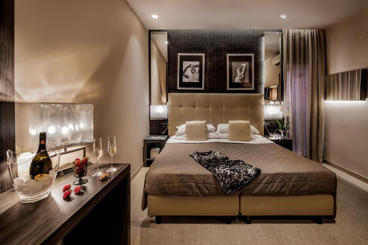 Hotel del amor Toy *