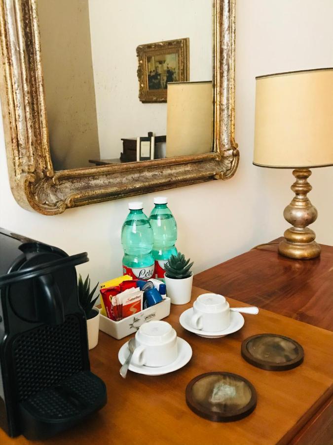 Alojamento de Acomodação e Pequeno-almoço Casa Minha Al Colosseo *