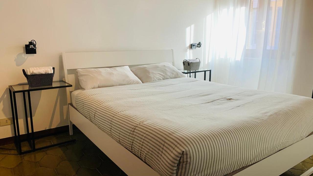 Linhouse * Roma