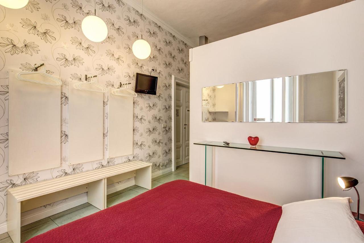 Enjoy Luxury In * Roma