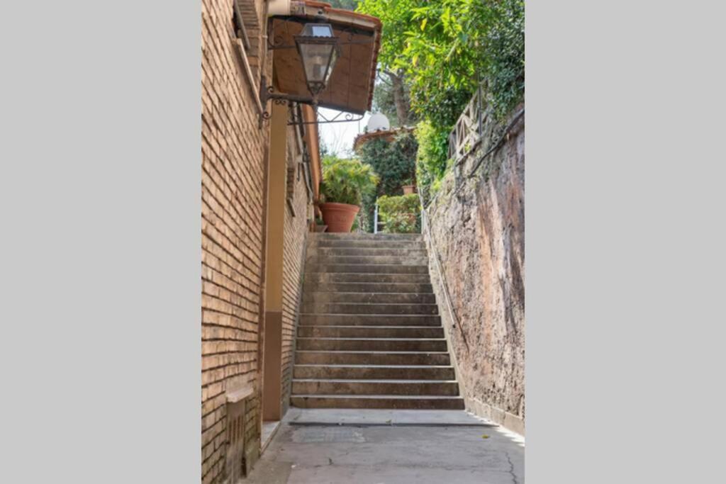 Elegante Open Space Con Vasca Idromassaggio A Trastevere * Roma