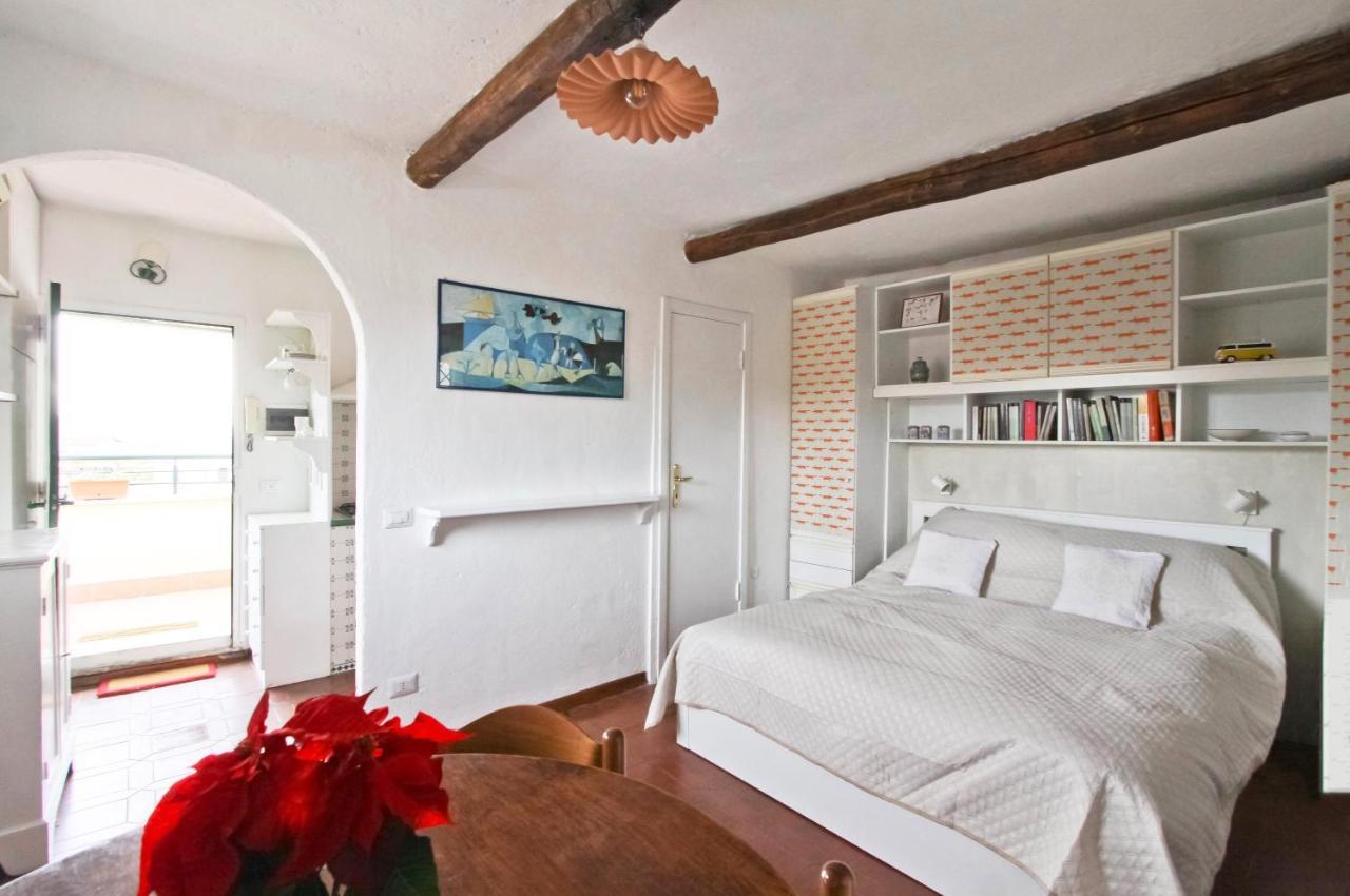 In The Clouds Over Trastevere, Penthouse Apartamento