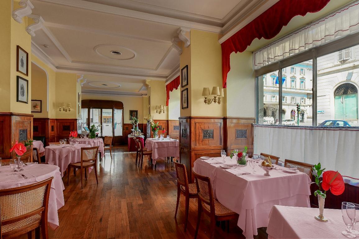 Bettoja Massimo D'azeglio Hotel 4*