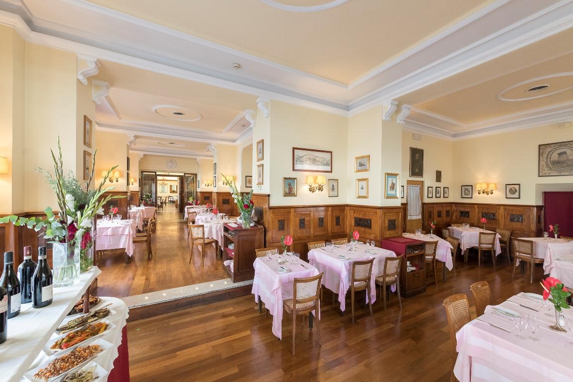Bettoja Massimo D'azeglio Hotel 4*