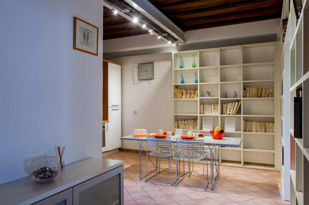 Pantheon Charming 2-bed In Heart Of Appartamento *