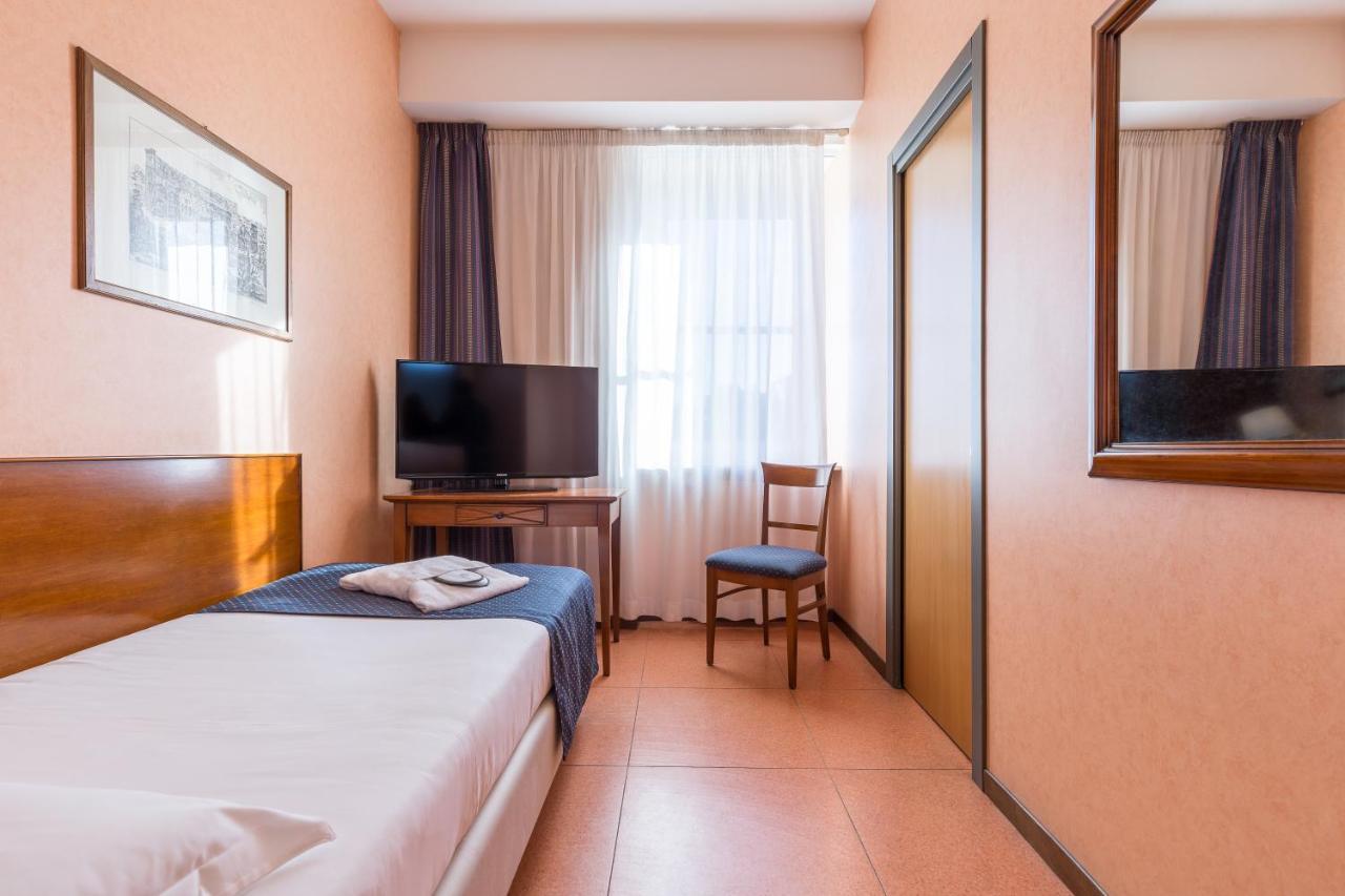 Hotell Eur Parco Dei Pini Roma