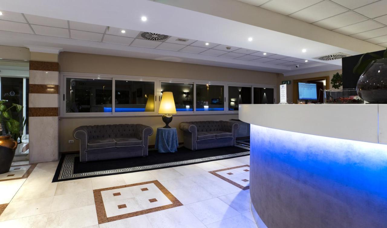 Hotel Bv Oly
