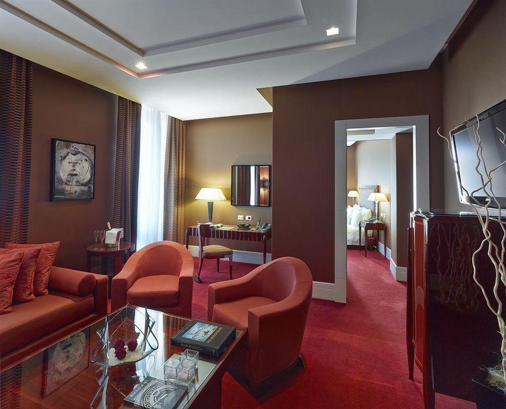 Grand Via Veneto 5*