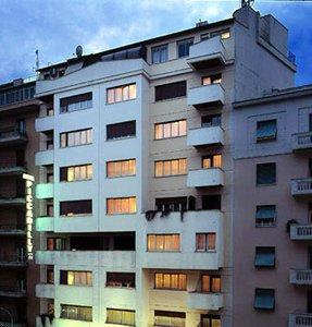 Western Piccadilly 4*