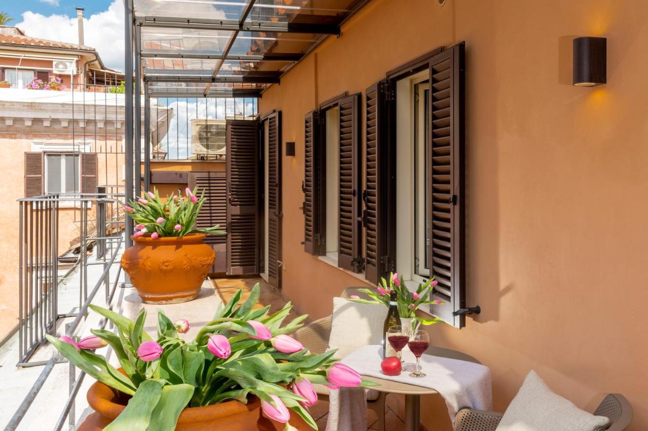 Lovely Spanish Steps With Balcony Apartamento