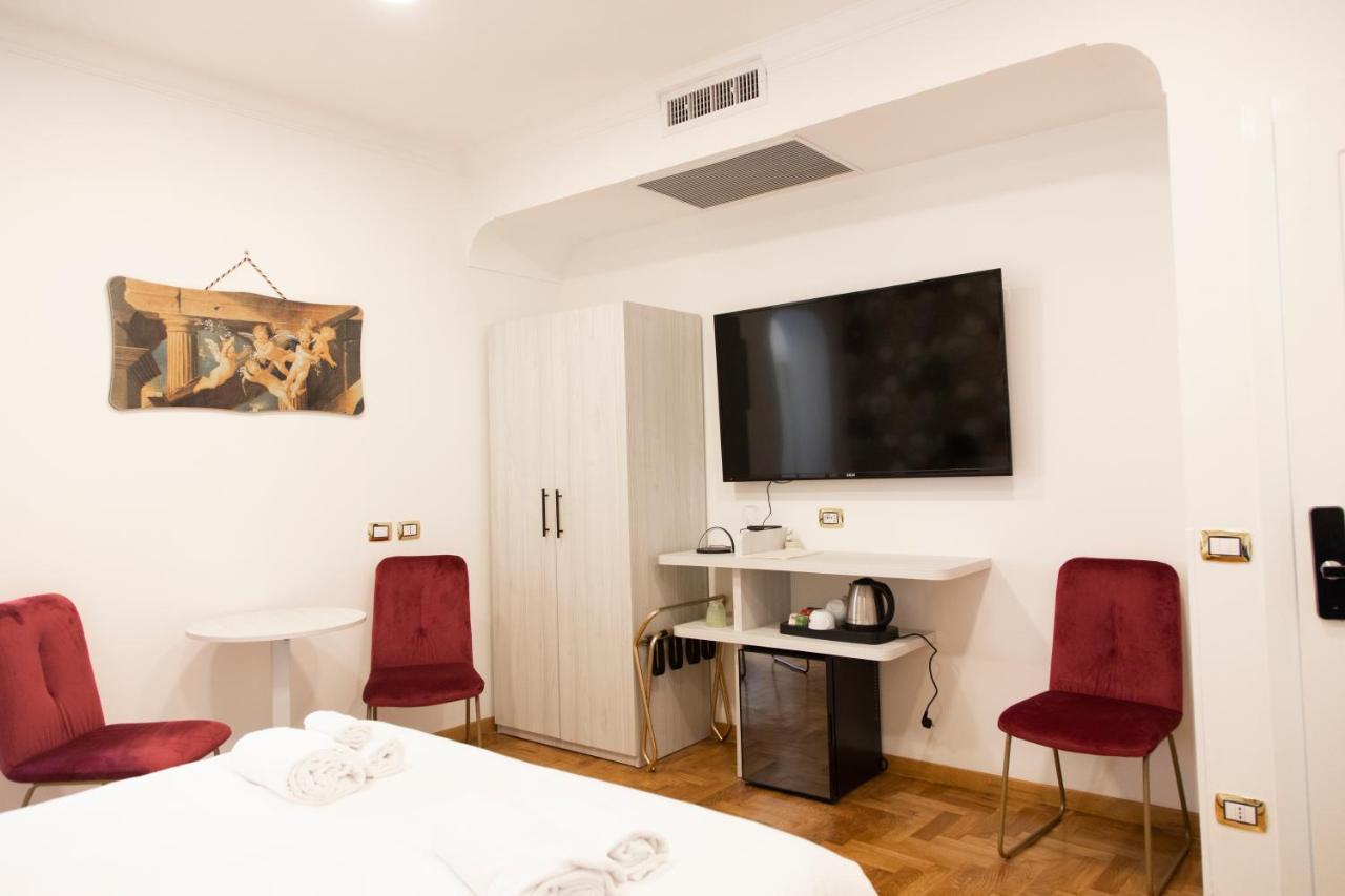 Hotel Cinquantatre Roma