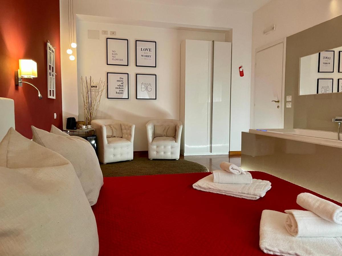 Le Coq Suites Acomodação com café da manhã  Roma