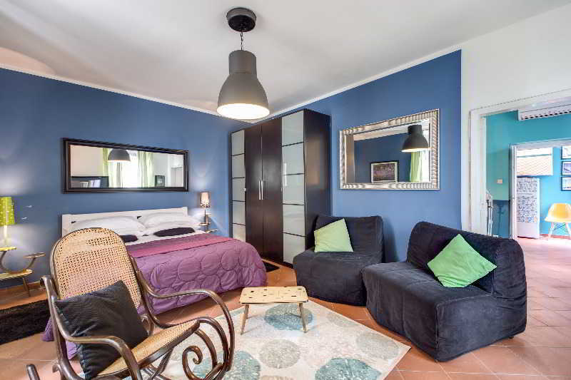 Genovesi Rth Hotell 2*