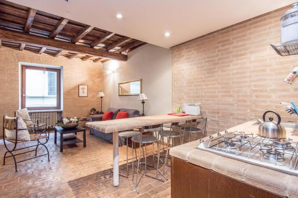 Apartamento Enchanting Two Bedroom Navona Roma