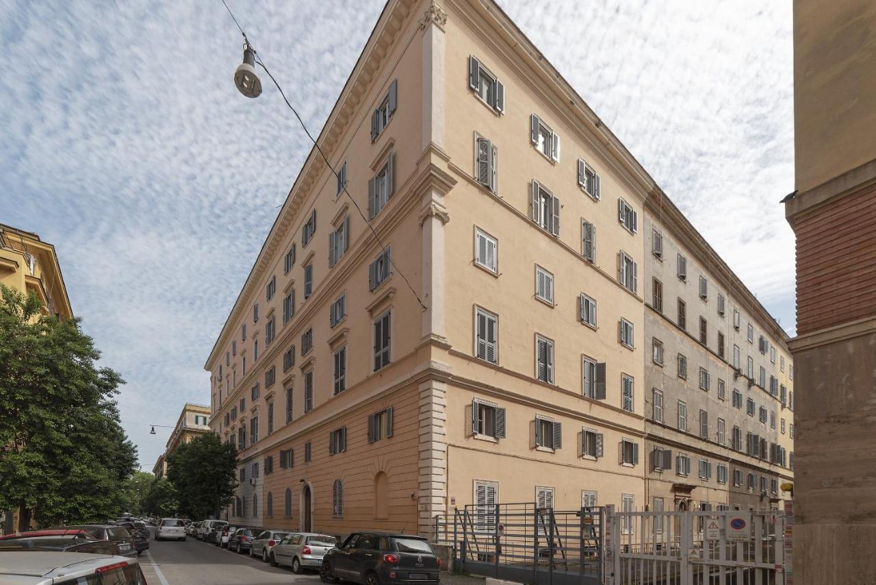 Rione Prati Elegant With Balcony Roma