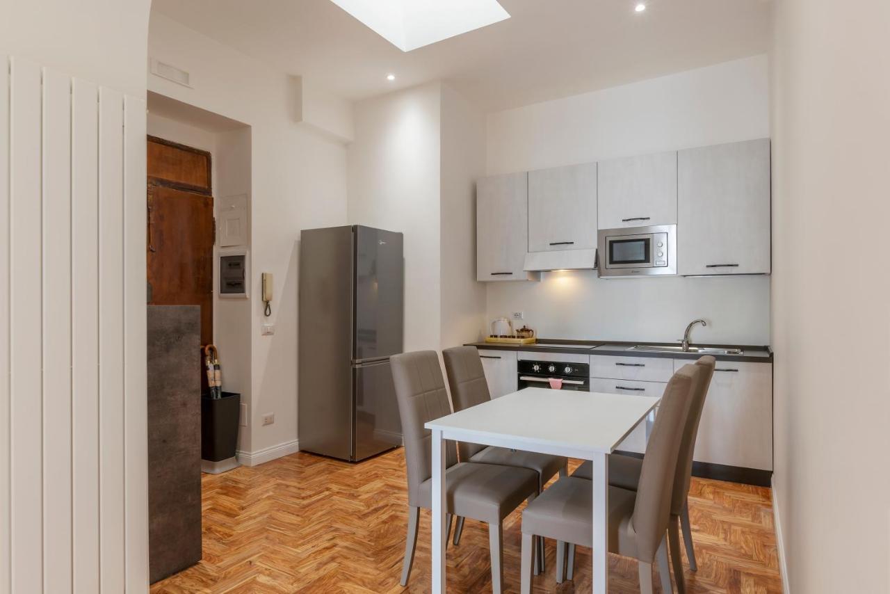 Rione Prati Elegant With Balcony Apartamento *
