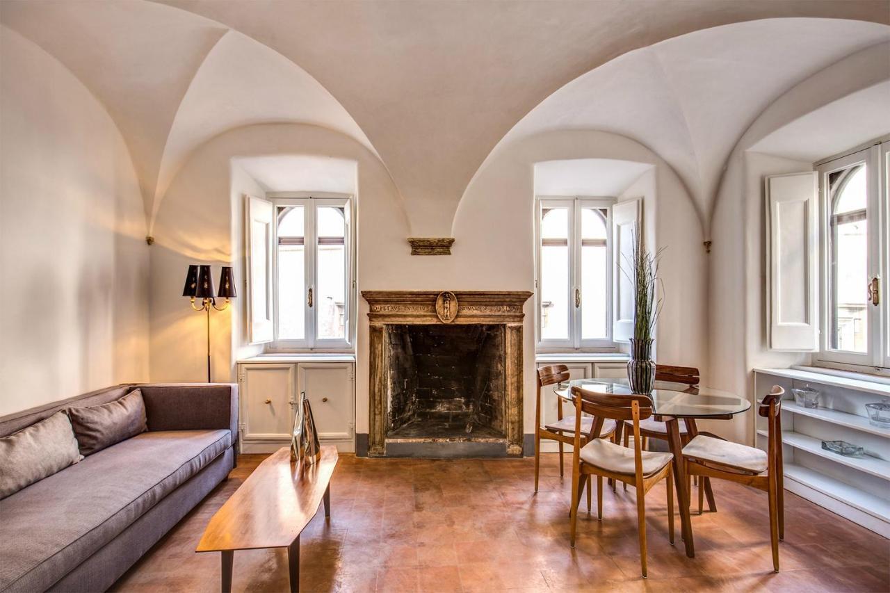 Palazzo Turci *
