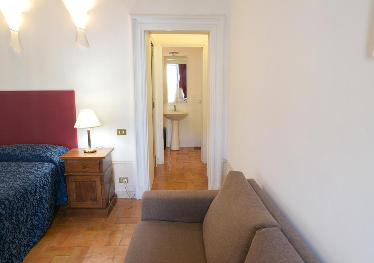 Farnese 48 Guest house 3*