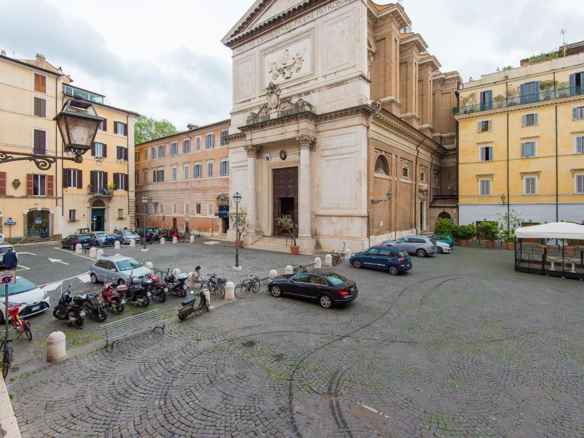Coronari Enchanting Two Bedroom Leilighet Roma