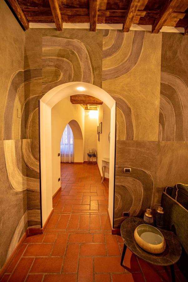 Anna Trevi - Luxury In * Rom