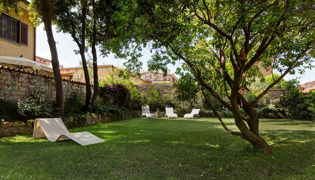 Aparthotel Appia Antica