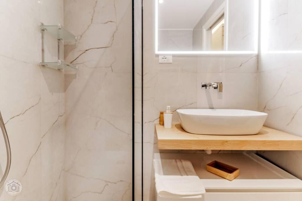 Navona Luxury Loft With Terrace Rome