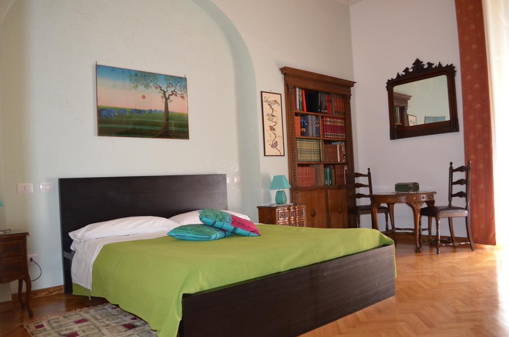 Charming House Alojamento de Acomodação e Pequeno-almoço Roma