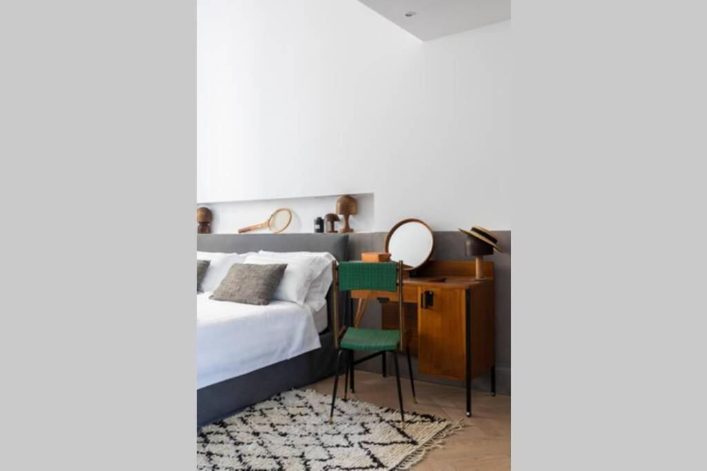Casa Luce, A Burghesius Appartamento Roma