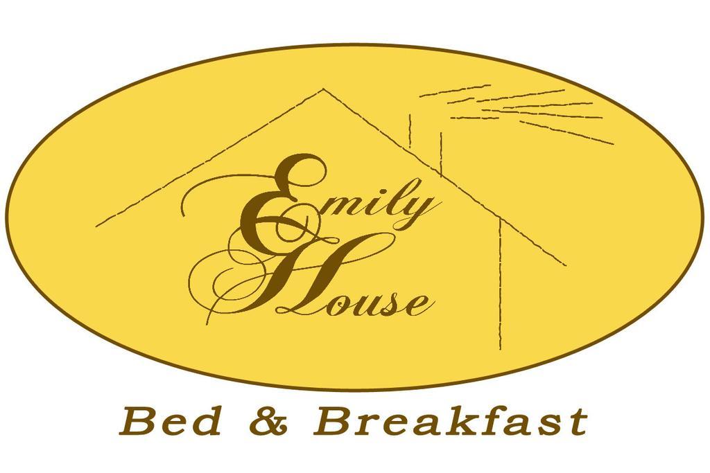 Emily House 3*