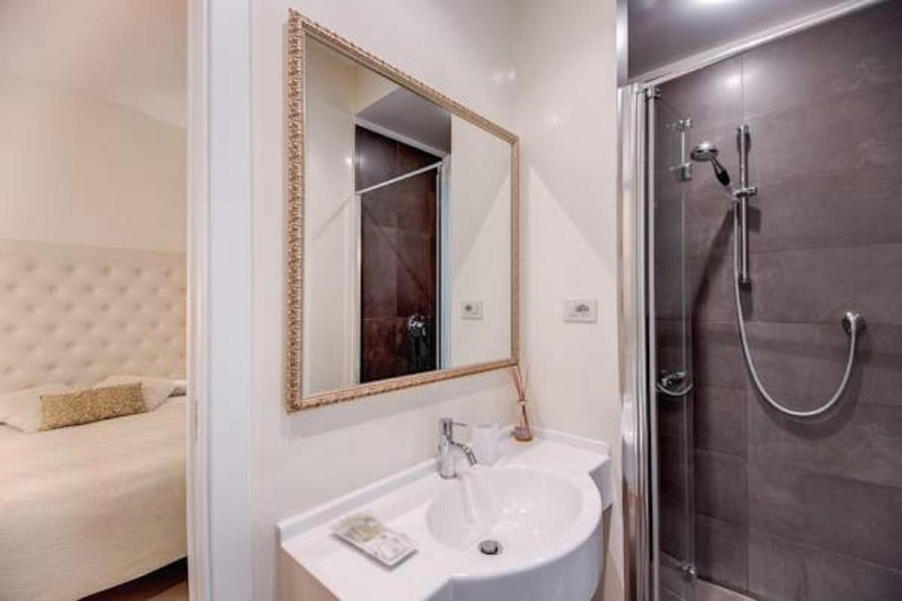 Elegant Flat Spanish Steps Roma