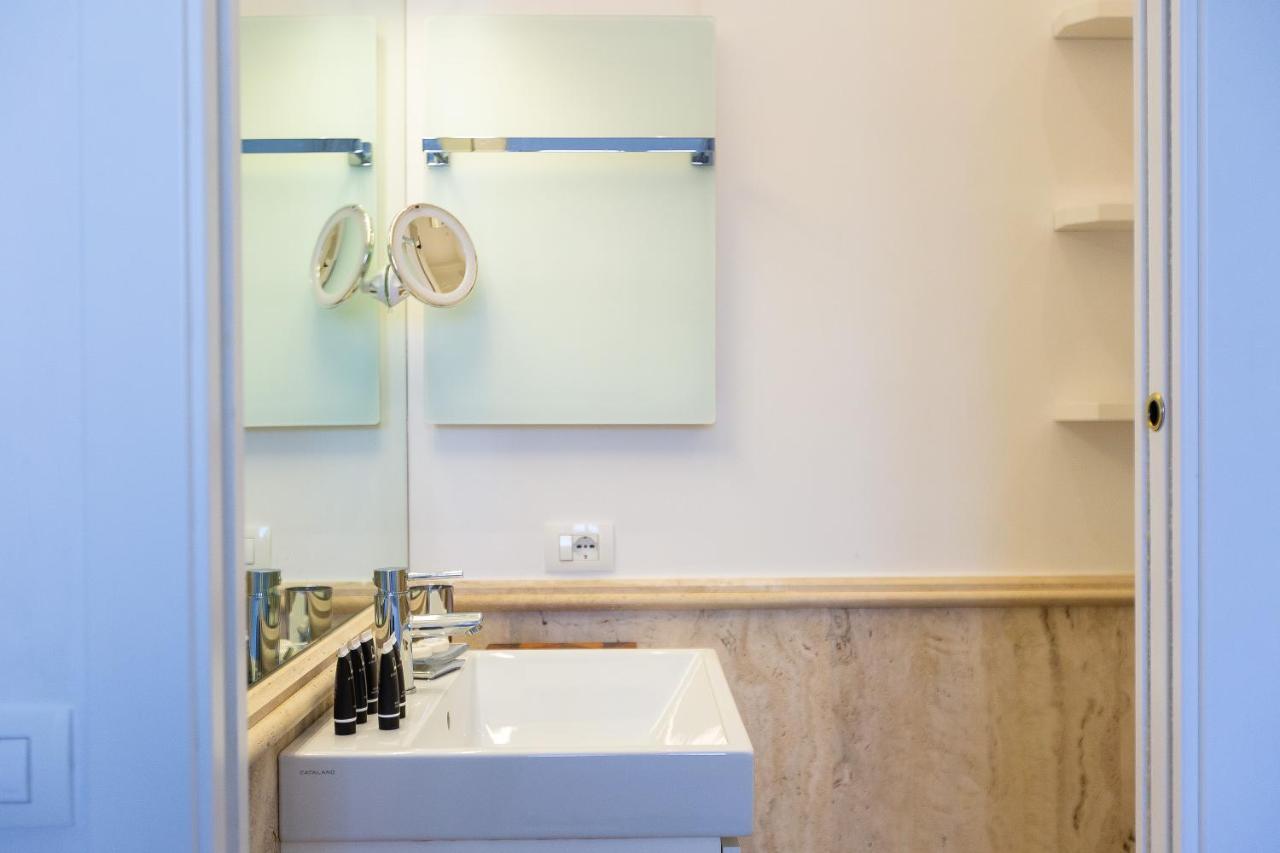 Leilighet Amazing Penthouse Piazza Venezia Roma