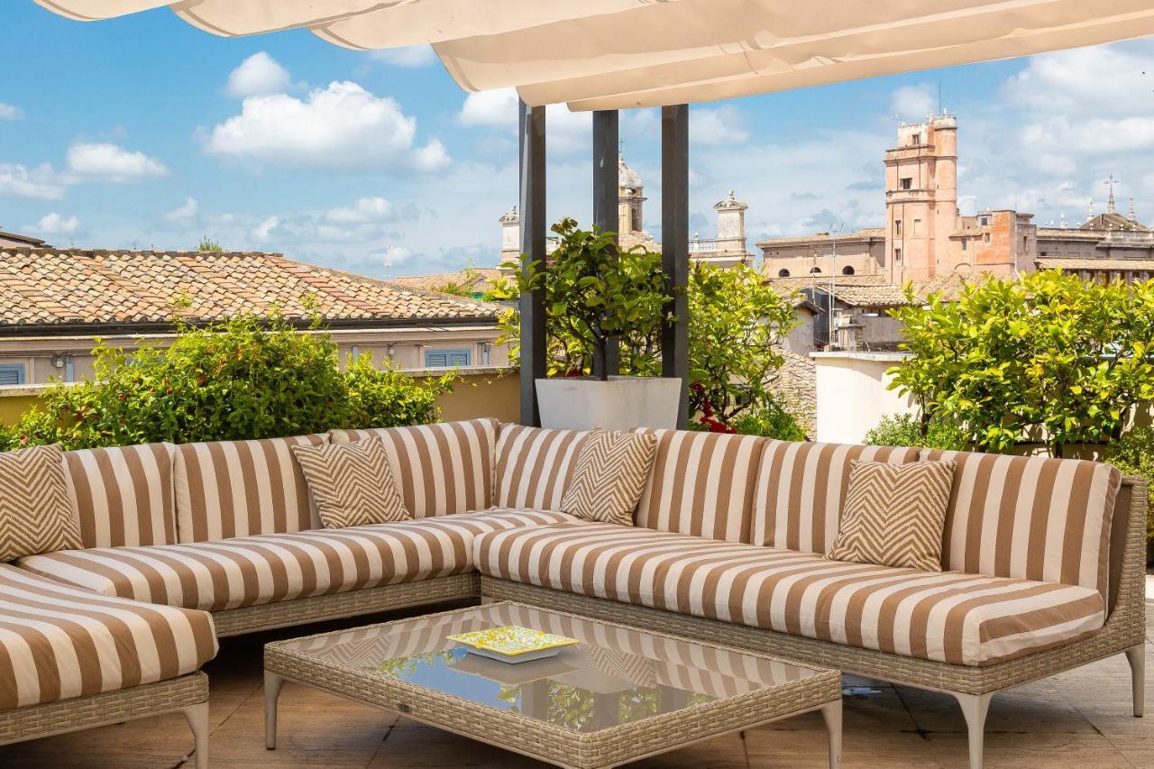 Amazing Penthouse Piazza Venezia Leilighet *