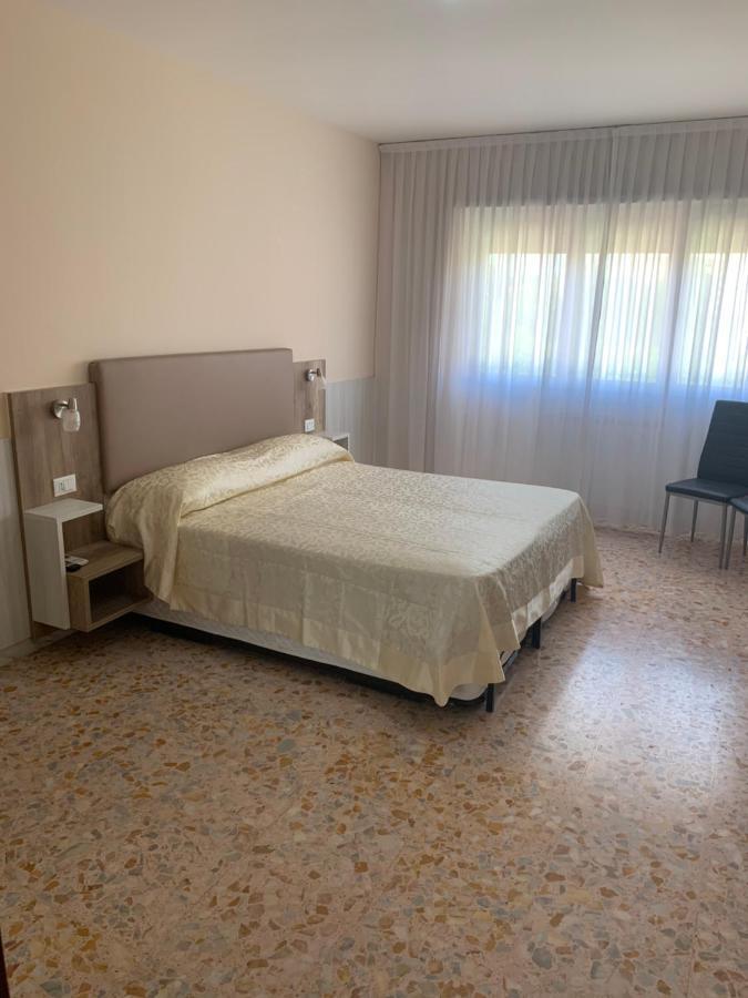 Domus Della Radio 2* Rome