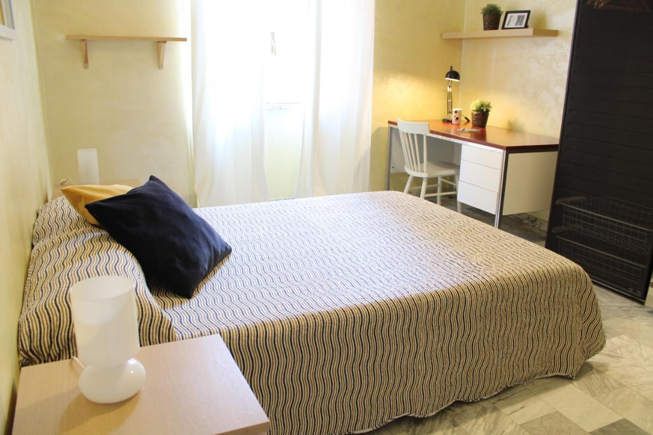 Leilighet Re Di Roma/cozy Flat For Six Persons Roma