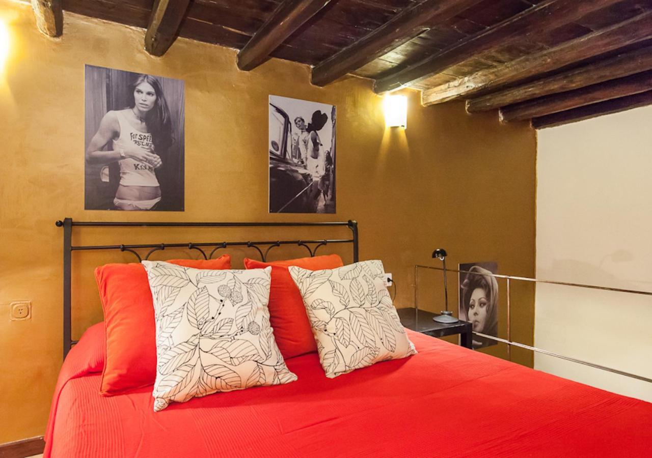Independent In Trevi Fountain - Spain Square Apartment Rom