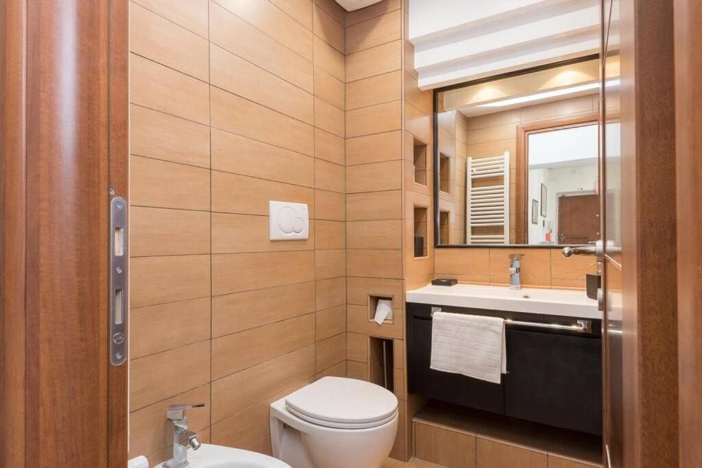 Popolo Elegant Two Bedroom * Roma