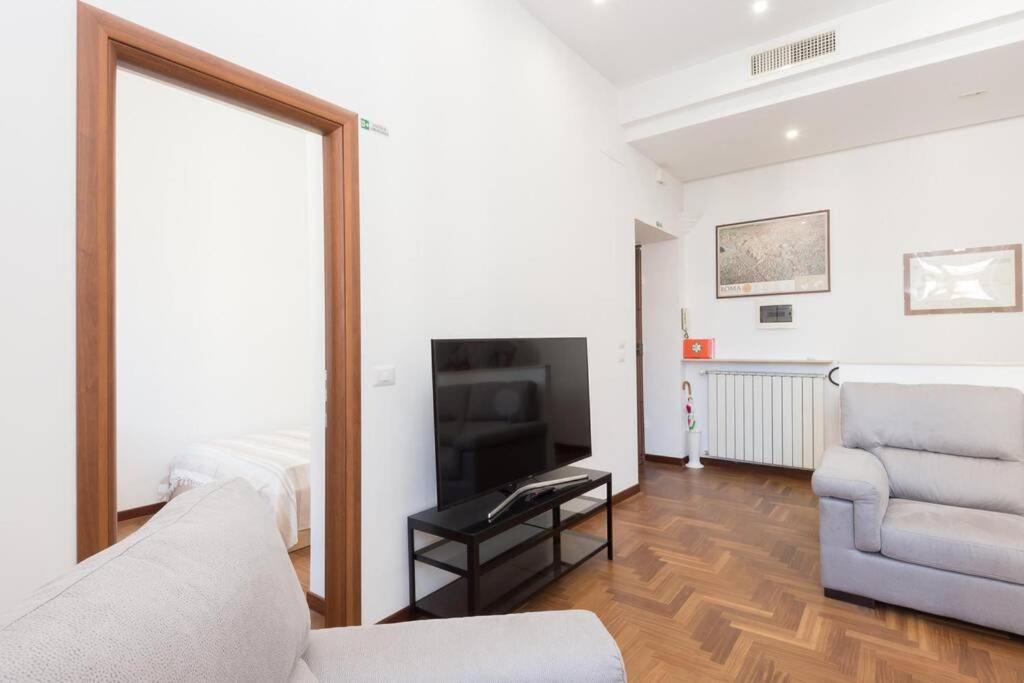 Leilighet Popolo Elegant Two Bedroom *