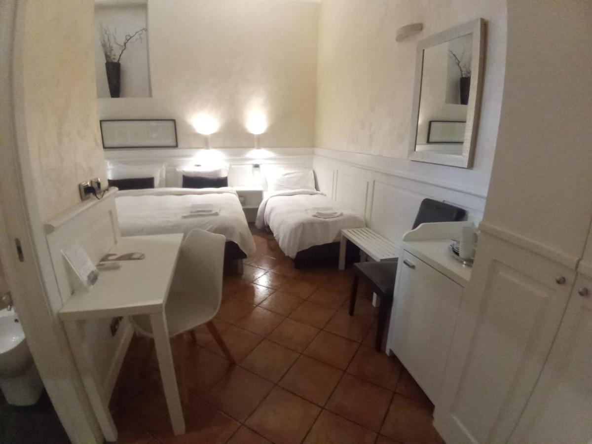 Basilio 55 3* Roma