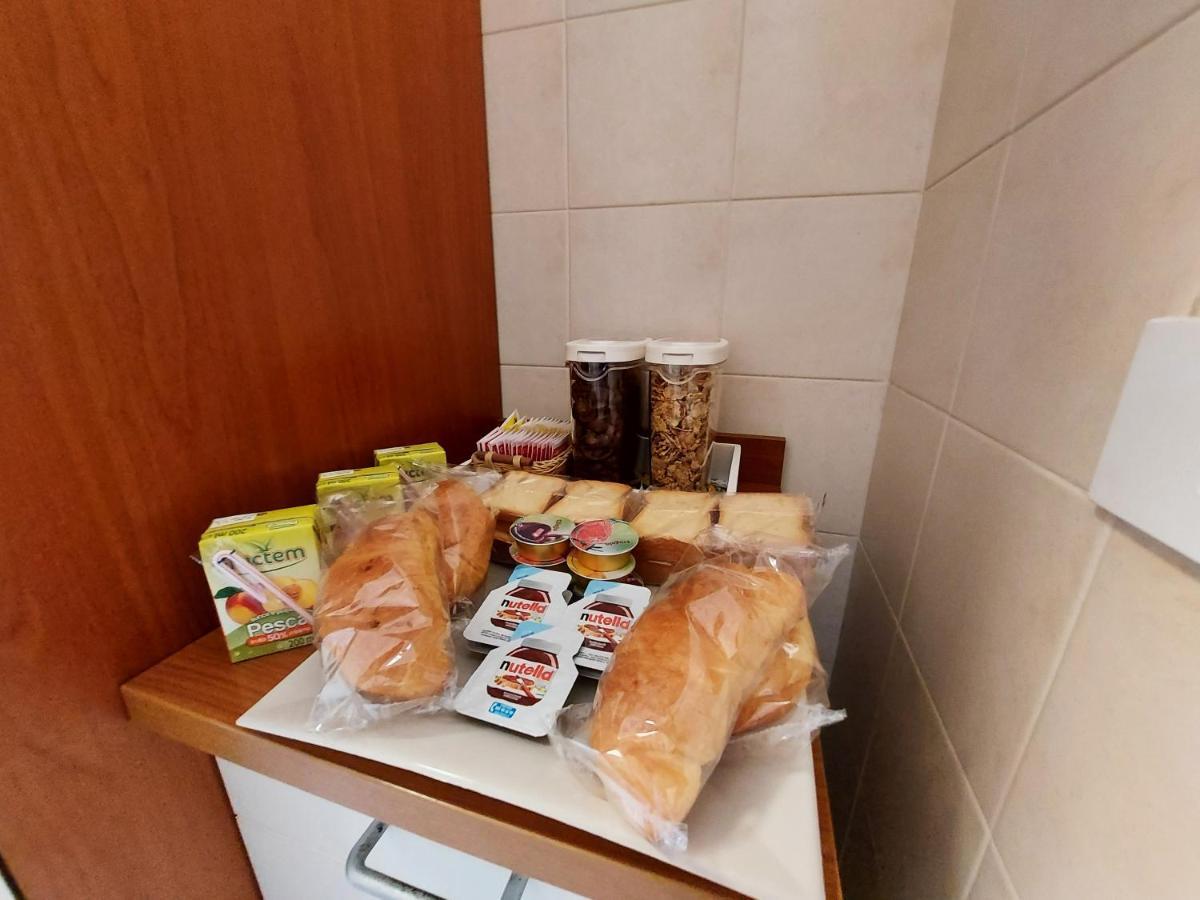 Free Breakfast - Michelangelo Dream House Rome