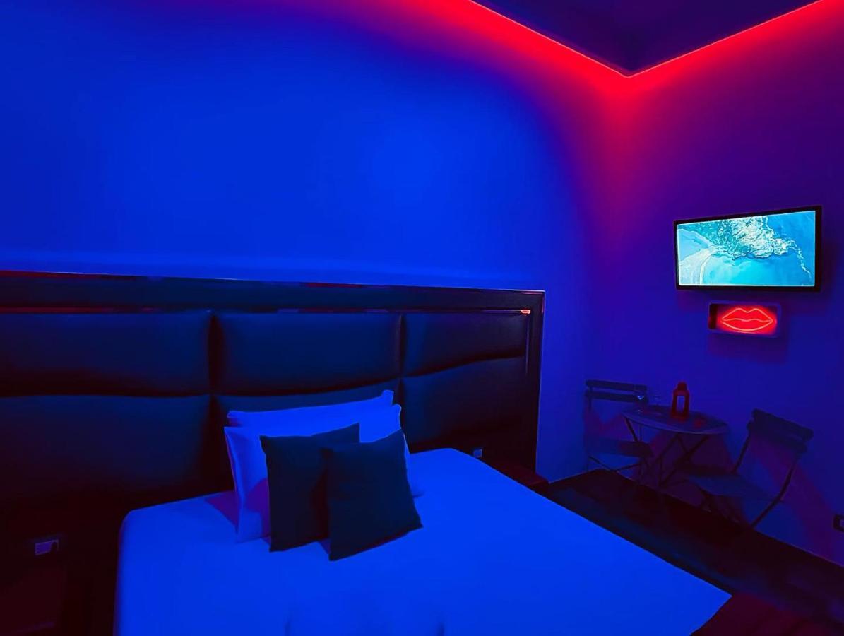 Bed and breakfast Cocorita Suites *
