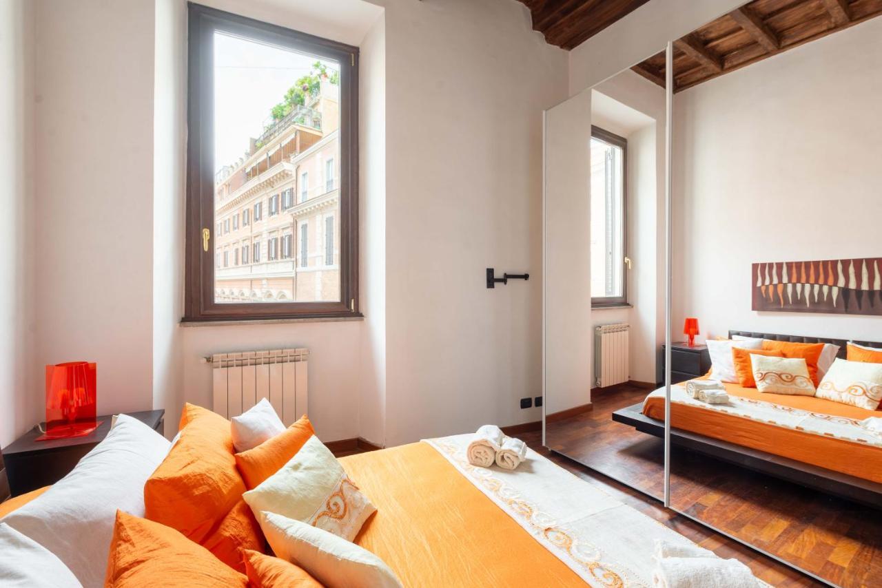 Trevi Fountain Square View Luxury Appartamento *
