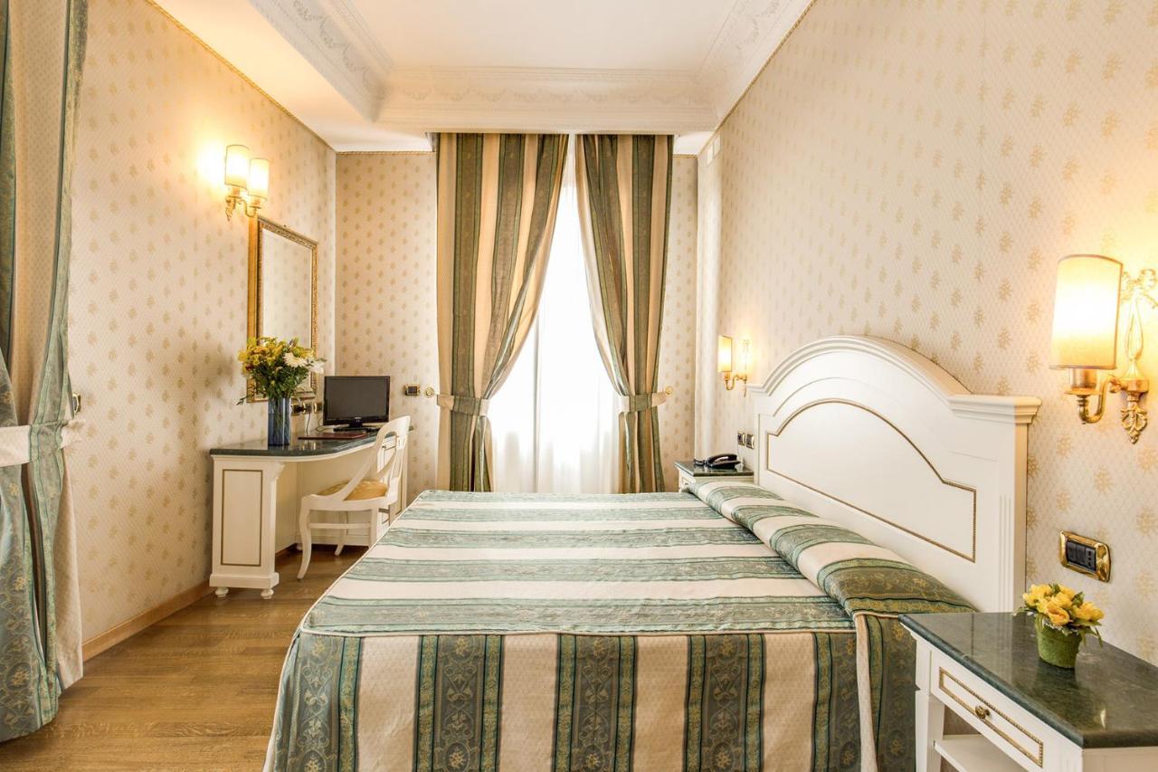 Hotel La Lumiere Di Piazza Di Spagna Roma