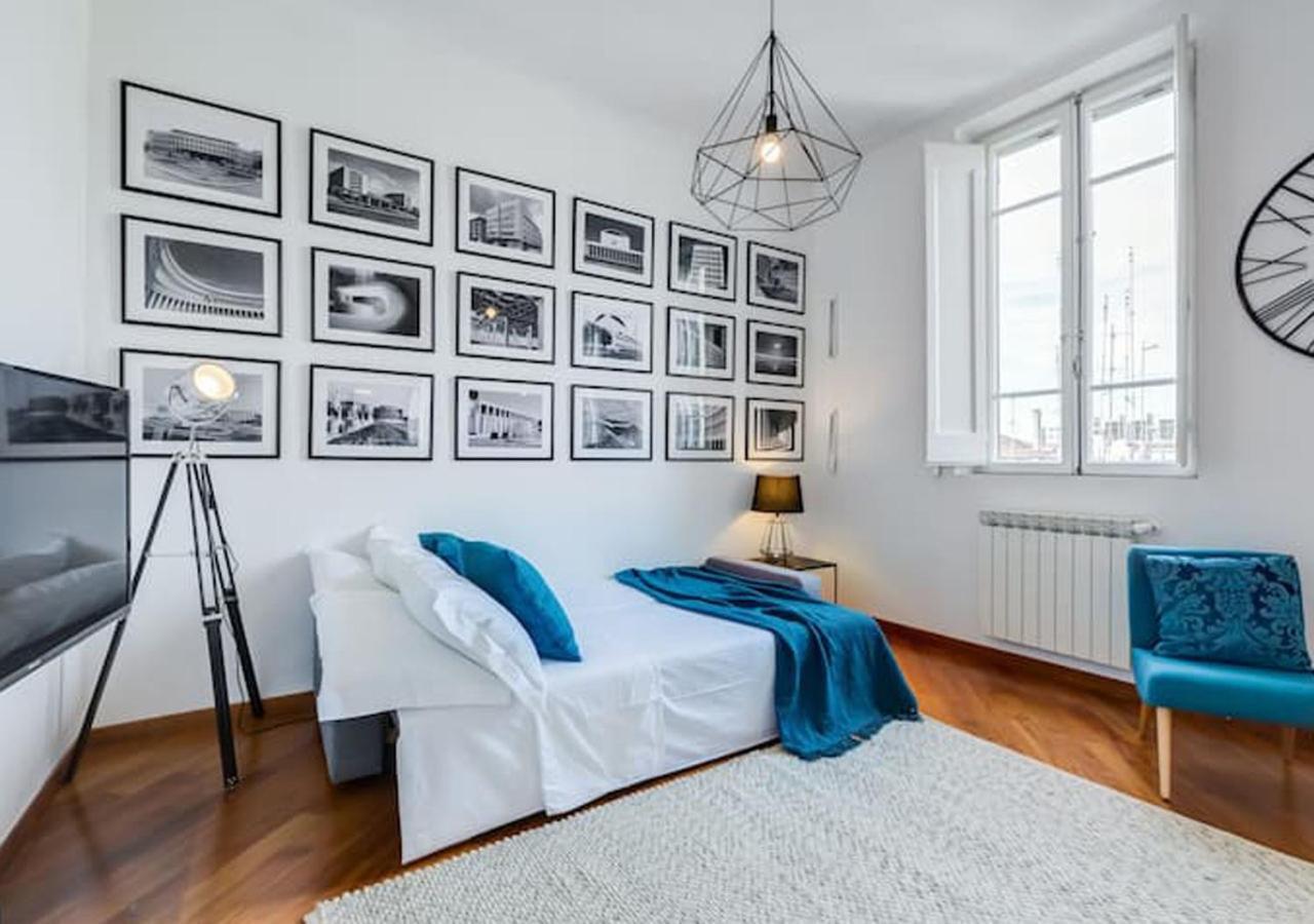 Modern, Stylish Flat Near Piazza Della Repubblica Ferienhaus