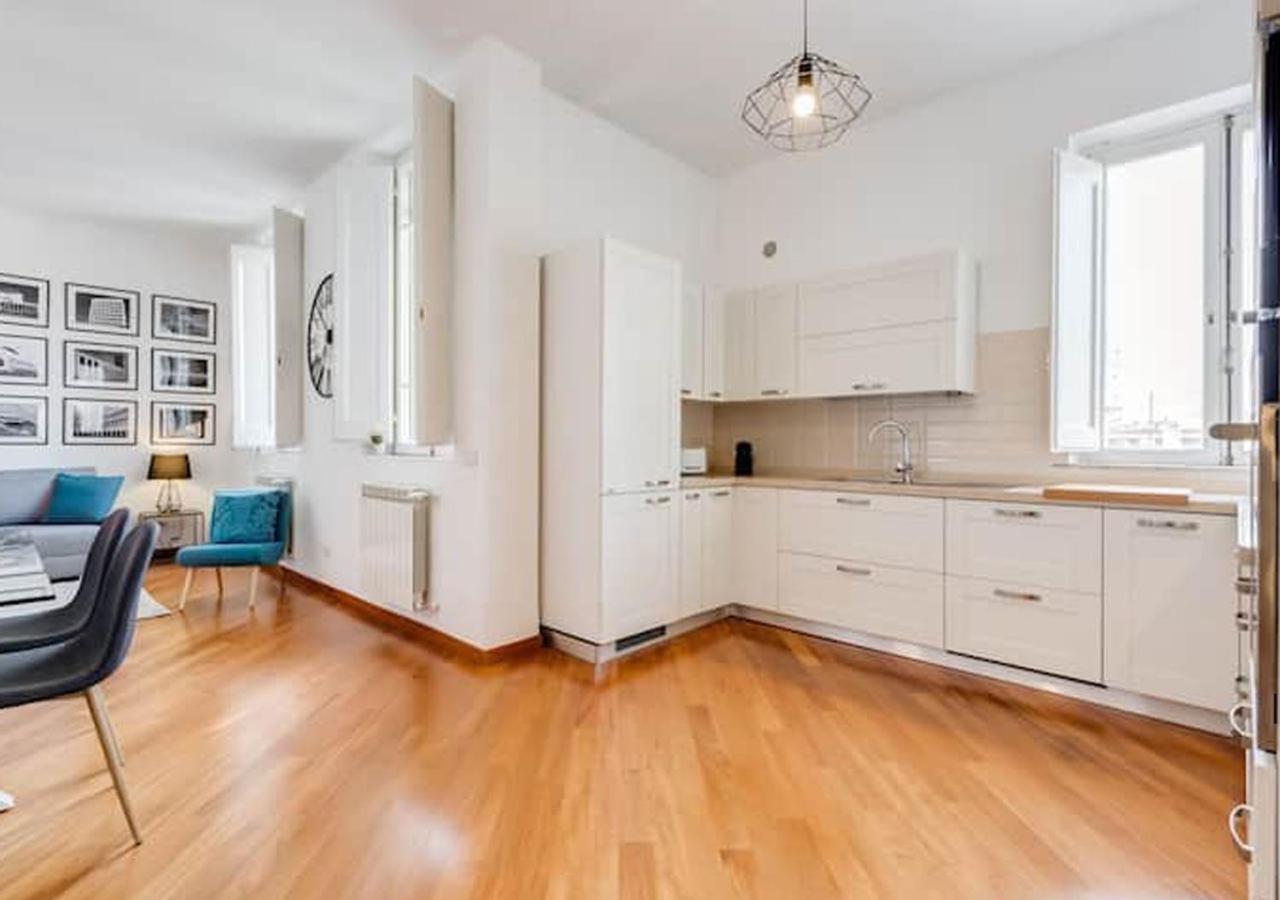 Modern, Stylish Flat Near Piazza Della Repubblica Ferienhaus