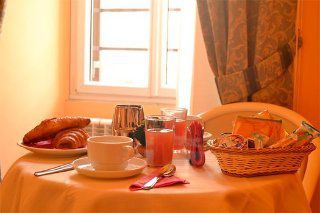 Bed & Breakfast Le Di Via Ottaviano - In 2*