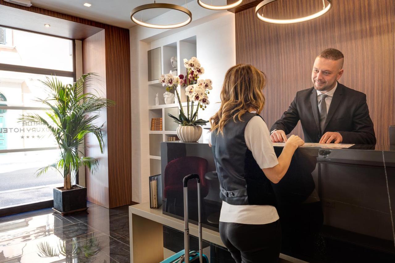Dharma Luxury Hotell 4*