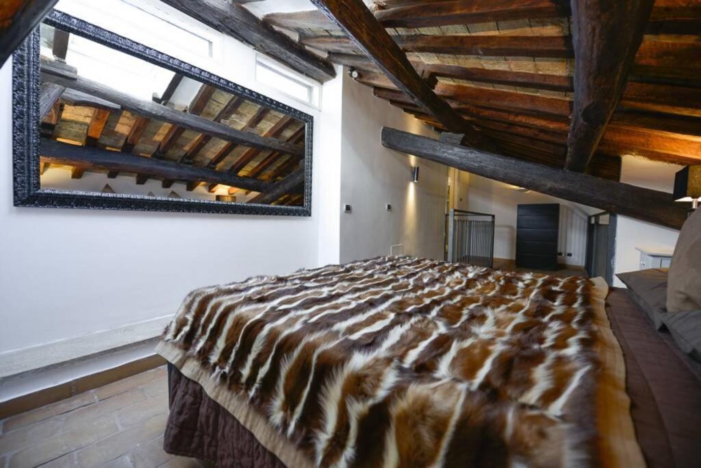Apartamento Ibernesi - Charming At The Forums Roma