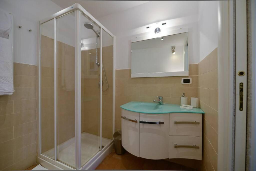 Ibernesi - Charming At The Forums Apartamento